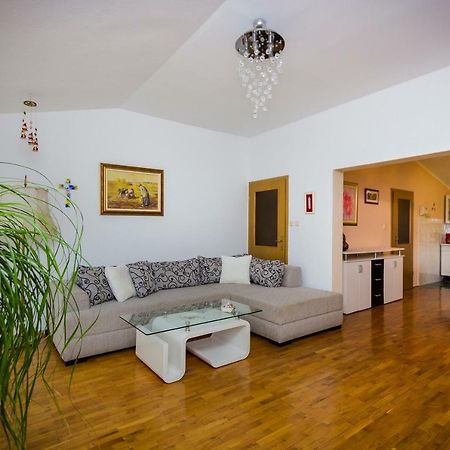 Apartman Marija Apartment สปลิท ภายนอก รูปภาพ