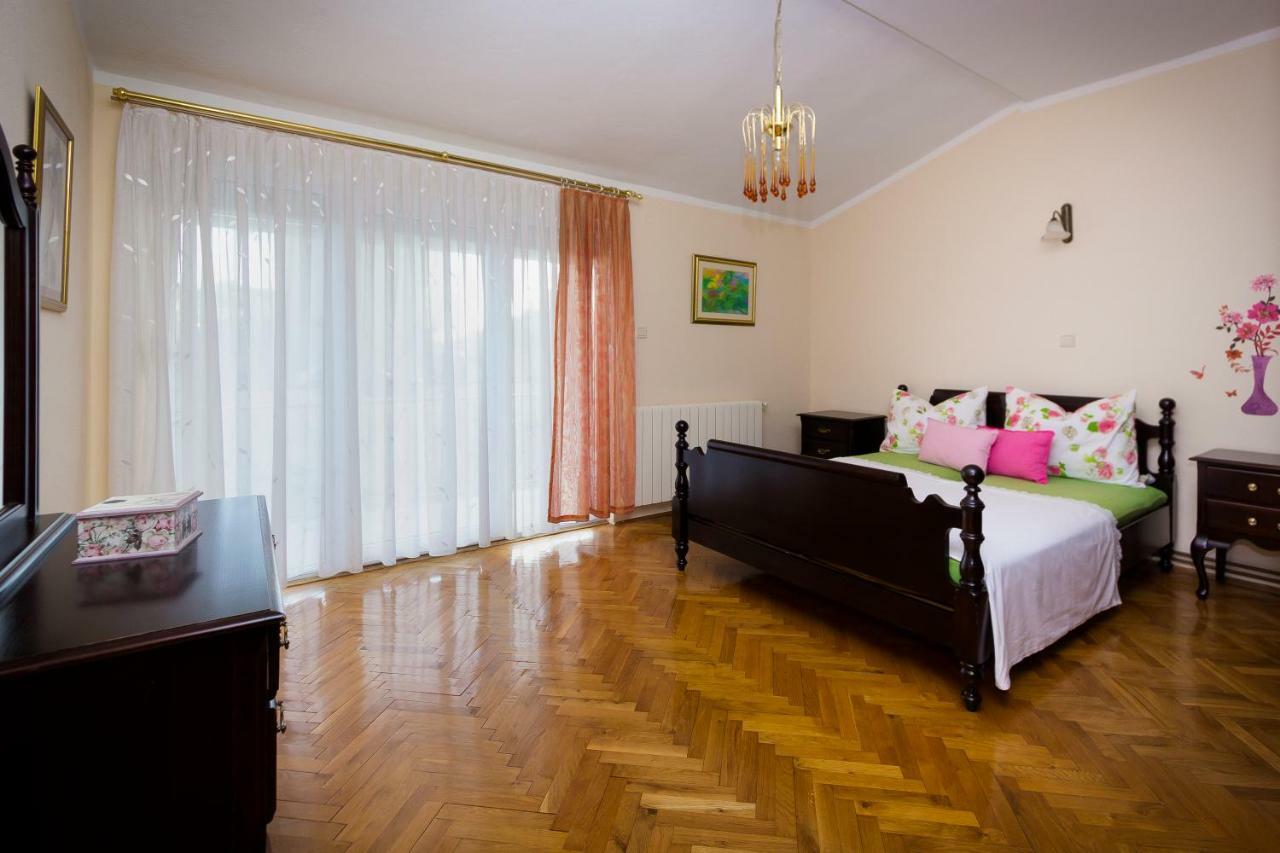 Apartman Marija Apartment สปลิท ภายนอก รูปภาพ