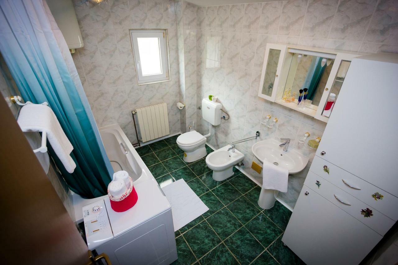 Apartman Marija Apartment สปลิท ภายนอก รูปภาพ